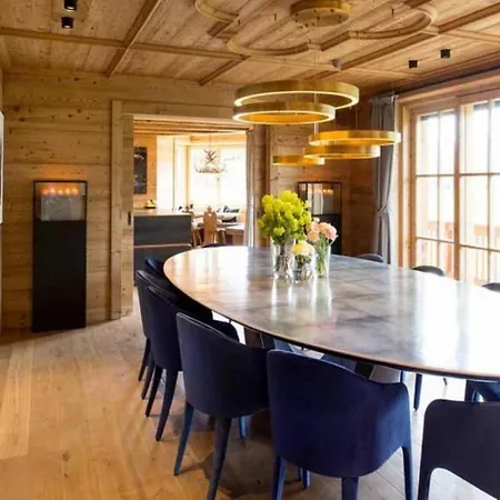 8br Beautiful Chalet In Kitzbuehel 빌라 *