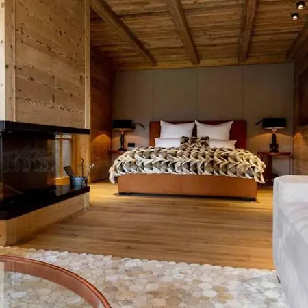 8br Beautiful Chalet In Kitzbuehel 빌라 *