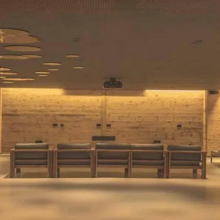 빌라 8br Beautiful Chalet In Kitzbuehel *